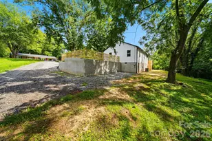 419 Rockyford St, Morganton, NC 28655 - Photo 34