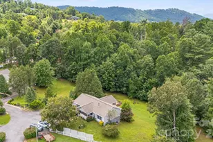 6 Arrowhead Ln, Weaverville, NC 28787 - Photo 44