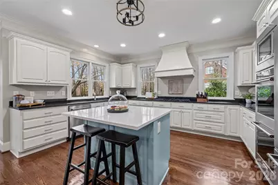 1009 Honors Court, Waxhaw, NC 28173 - Photo 10