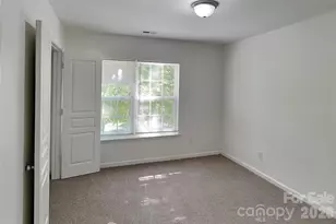 6523 Avonlea Ct, Charlotte, NC 28269 - Photo 12