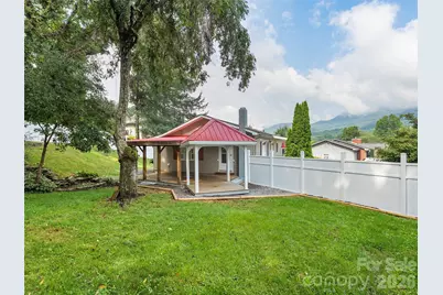 151 Meadow Street, Waynesville, NC 28786 - Photo 30