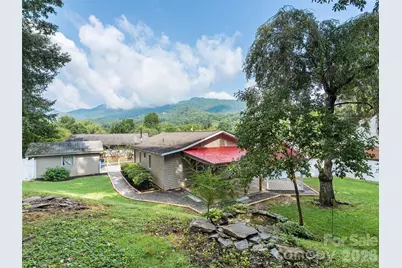 151 Meadow Street, Waynesville, NC 28786 - Photo 32