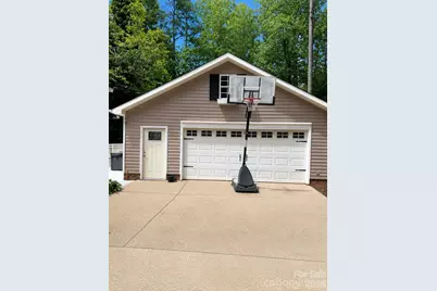110 Sawtooth Lane, Stanley, NC 28164 - Photo 4
