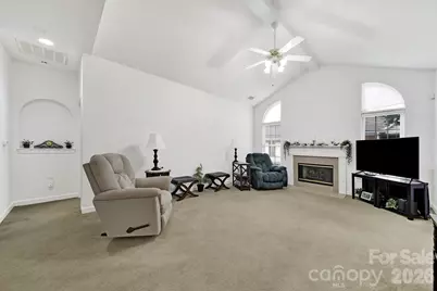 8368 Windsor Ridge Drive, Charlotte, NC 28277 - Photo 4