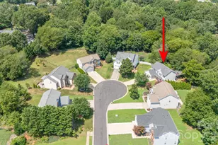 13316 Emerald Branch Ln, Charlotte, NC 28273 - Photo 6