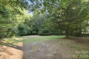 910 Little Brook Cir, York, SC 29745 - Photo 38