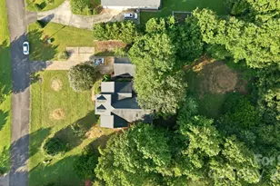 910 Little Brook Cir, York, SC 29745 - Photo 44