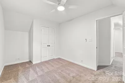 910 Little Brook Circle, York, SC 29745 - Photo 32