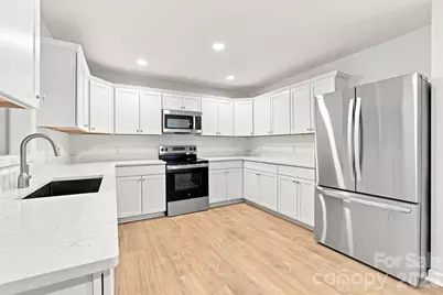 910 Little Brook Circle, York, SC 29745 - Photo 22