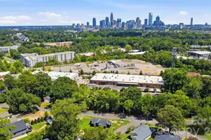 922 Ambassador St, Charlotte, NC 28208 - Photo 34