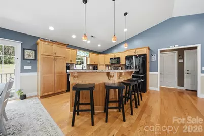 3315 47th Avenue Place NE, Hickory, NC 28601 - Photo 8