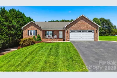3315 47th Avenue Place NE, Hickory, NC 28601 - Photo 1