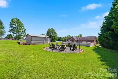 3315 47th Avenue Place NE, Hickory, NC 28601 - Photo 40