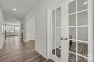 214 Kennerly Center Dr, Mooresville, NC 28115 - Photo 2