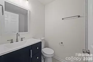 6203 Rosecroft Dr, Charlotte, NC 28215 - Photo 16