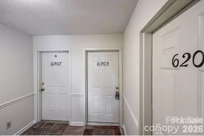 6203 Rosecroft Drive, Charlotte, NC 28215 - Photo 2