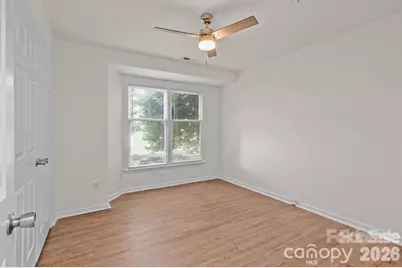 6203 Rosecroft Drive, Charlotte, NC 28215 - Photo 10