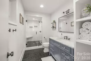 6233 Rose Valley Dr, Charlotte, NC 28210 - Photo 18