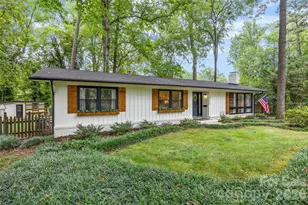 6233 Rose Valley Dr, Charlotte, NC 28210 - Photo 2