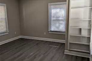 156 S Sycamore St, Mooresville, NC 28115 - Photo 12