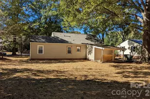 156 S Sycamore St, Mooresville, NC 28115 - Photo 22