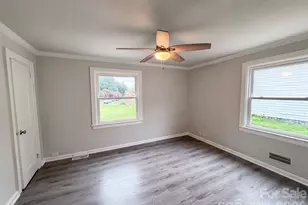 821 Jackson St, Gastonia, NC 28052 - Photo 4