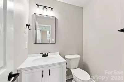 8207 Belmont Stables Drive, Charlotte, NC 28216 - Photo 14