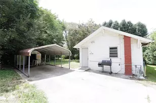 329 Finley Ave NW, Lenoir, NC 28645 - Photo 2