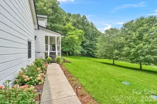 165 Leighway Ln, Banner Elk, NC 28604 - Photo 2