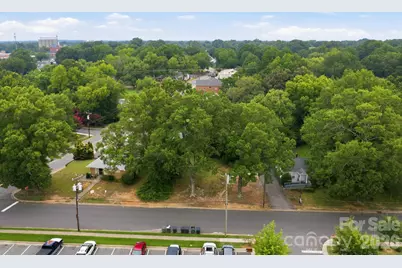 000 Carpenter Avenue, Mooresville, NC 28115 - Photo 2