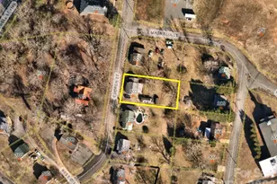 203 Church St, Rhodhiss, NC 28630 - Photo 6