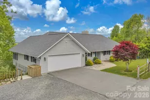 784 Alpine Dr, Seven Devils, NC 28604 - Photo 2