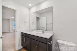 5108 Parker Frst Rd, Charlotte, NC 28215 - Photo 26