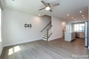413 Spearfield Ln, Charlotte, NC 28205 - Photo 4