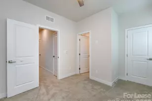 413 Spearfield Ln, Charlotte, NC 28205 - Photo 34