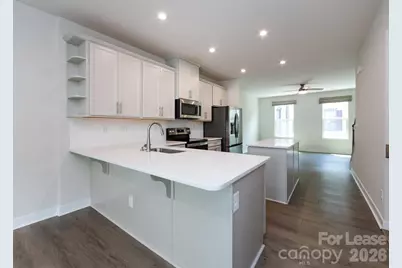 413 Spearfield Lane, Charlotte, NC 28205 - Photo 2