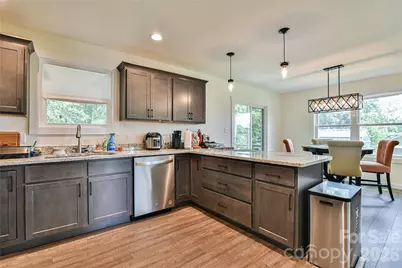 33 Ben Lippen Road, Asheville, NC 28806 - Photo 8
