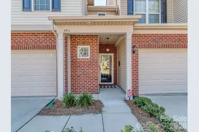 5951 Carrollton Lane, Charlotte, NC 28210 - Photo 2