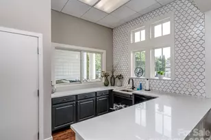 5951 Carrollton Ln, Charlotte, NC 28210 - Photo 30