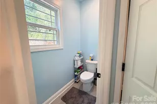 10 Mooney Dr, Taylorsville, NC 28681 - Photo 18