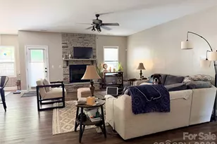 10 Mooney Dr, Taylorsville, NC 28681 - Photo 14