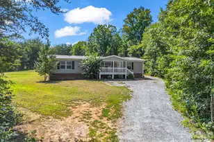 277 Eldon Grv Dr, Mooresboro, NC 28114 - Photo 2