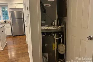 433 W 8th St, Charlotte, NC 28202 - Photo 18