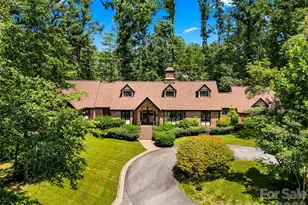 122 Stuyvesant Rd, Asheville, NC 28803 - Photo 2