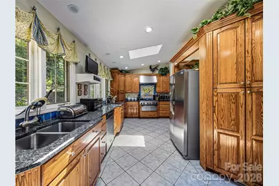122 Stuyvesant Road, Asheville, NC 28803 - Photo 22