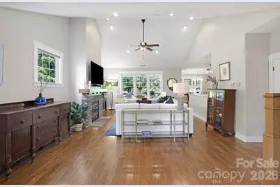 6 Bungalow Way, Asheville, NC 28804 - Photo 6