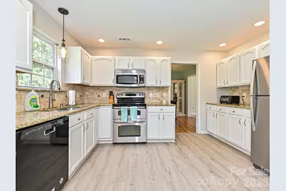 126 Rusty Nail Drive, Mooresville, NC 28115 - Photo 6