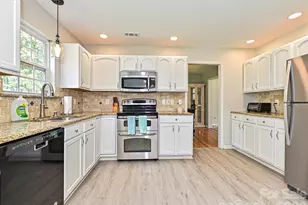 126 Rusty Nail Dr, Mooresville, NC 28115 - Photo 6