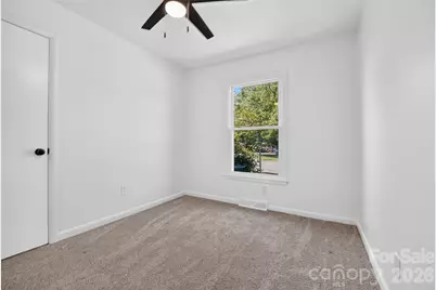 4040 Burnham Court, Winston Salem, NC 27105 - Photo 14