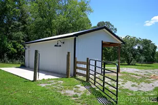 1151 Shady Ln, Marion, NC 28752 - Photo 26